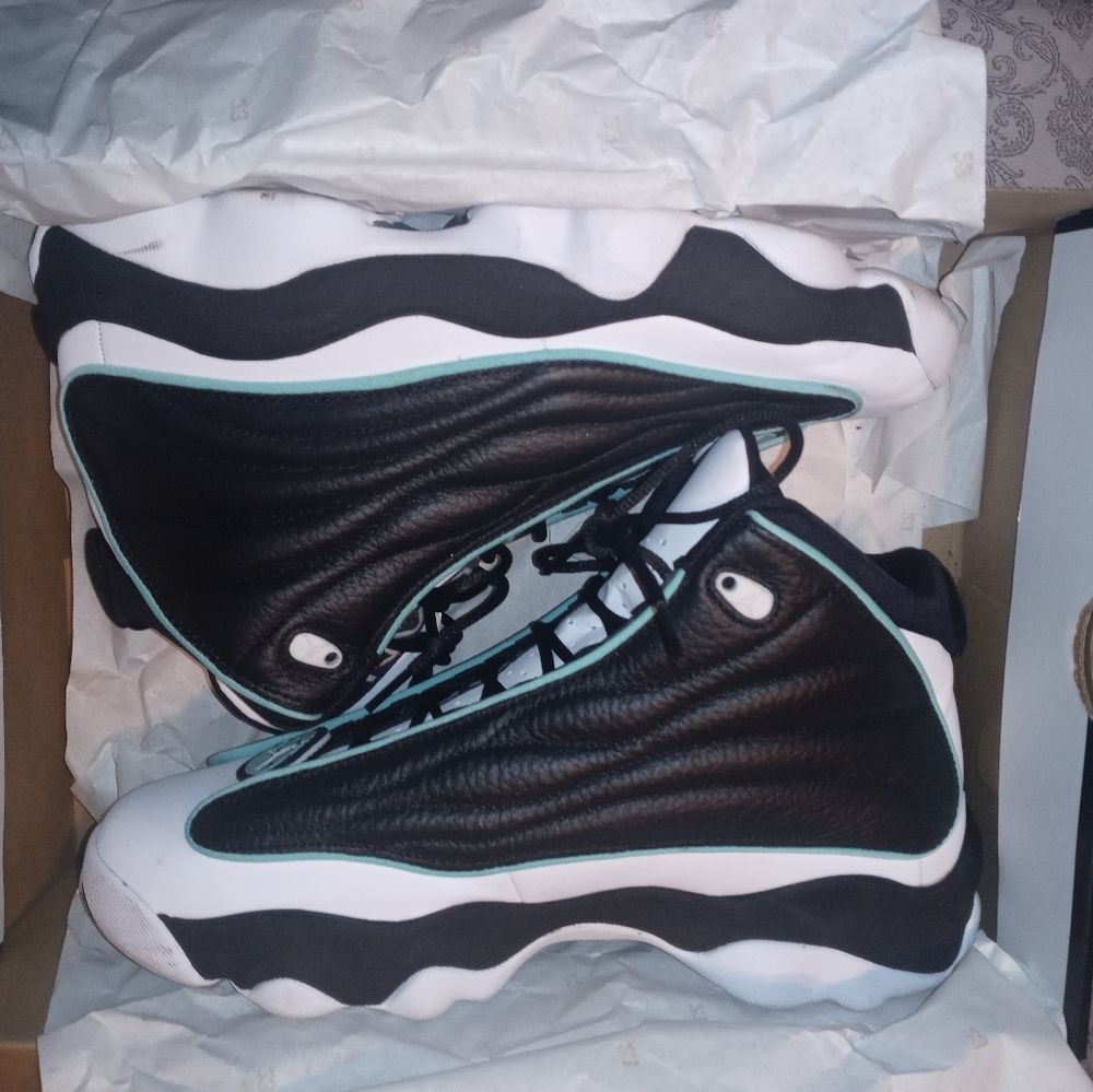 Men's Jordan pro strong tropical twist sz 10